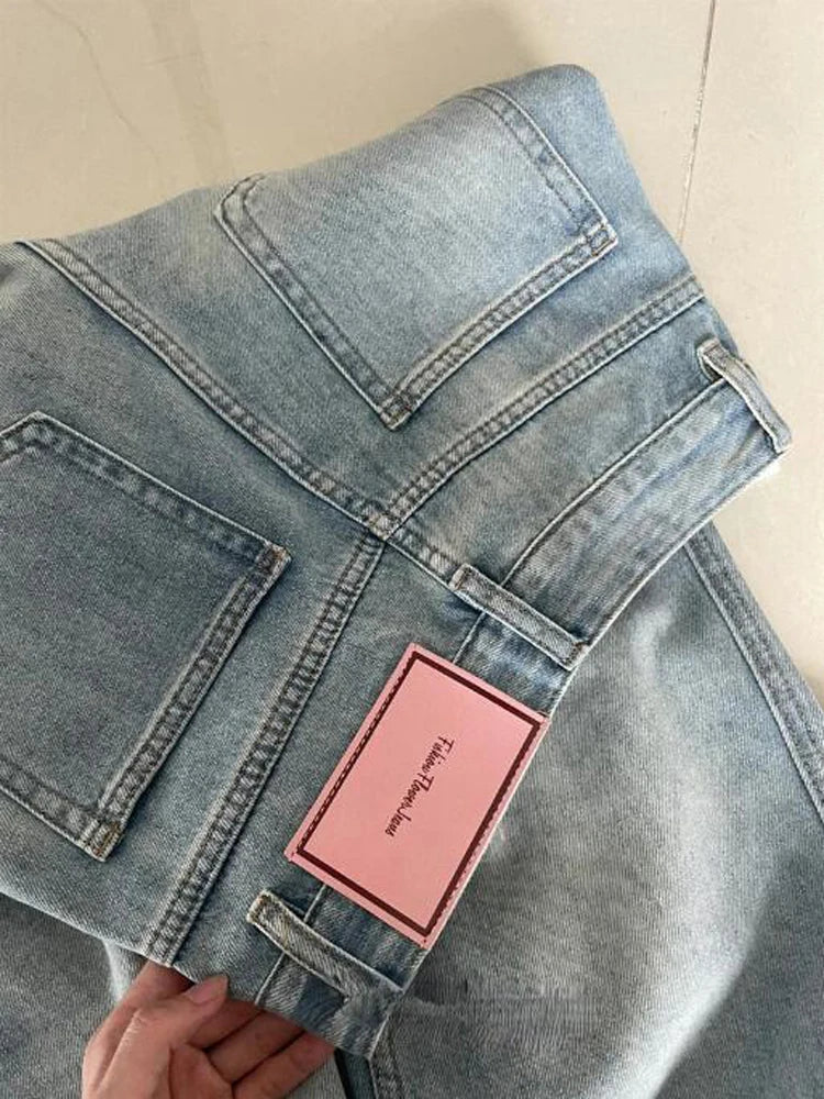 Trendy Wide-Leg Jeans
