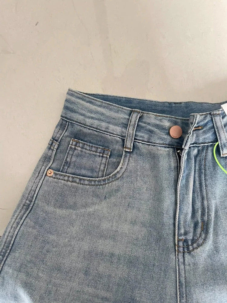 Trendy Wide-Leg Jeans
